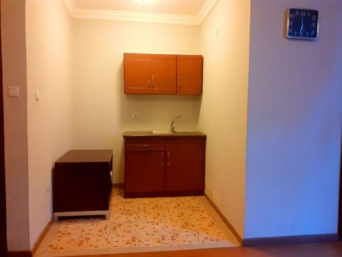 Amenities Hotel Аддис-Абеба Экстерьер фото